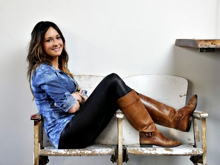 Kacey musgraves lucchese hot sale